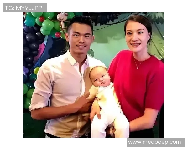 吴芳的羽毛球人生探索与深度对话揭示运动背后的坚持与梦想